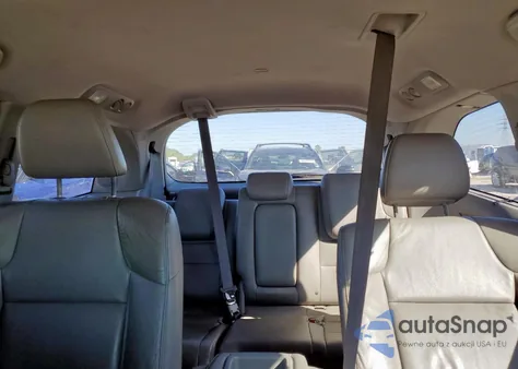 2011 Honda Odyssey Touring z USA, uszkodzony, nr VIN 5FNRL5H94BB064495